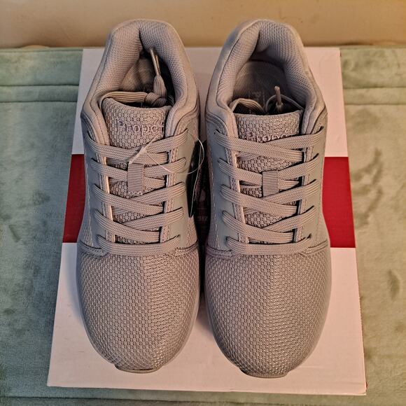 NIB Propet Ultima X Lightweight Knit Mesh Athletic Sneakers Grey Womens Size 7.5 - Picture 3 of 15